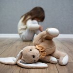 Soins aux mineurs victimes de violences sexuelles : une évaluation critique en France
