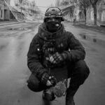 Drones en zone de conflit : les reporters de guerre face à la légitimité de la défense personnelle