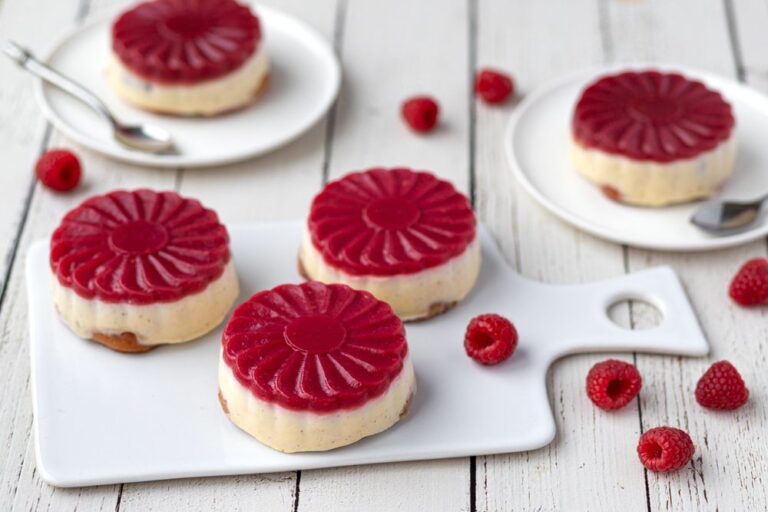 Tiramisu aux framboises individuels : une recette simple et rapide pour les desserts d’été.