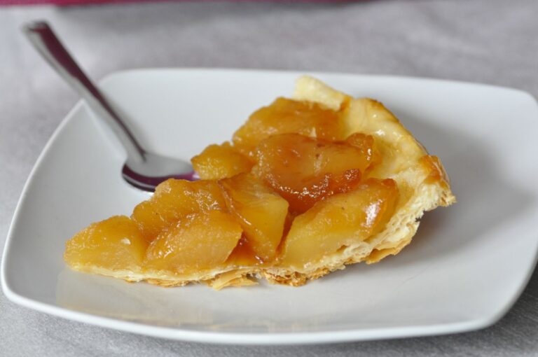 Tarte Tatin au chocolat : une recette simple à réaliser avec Thermomix ou sans.