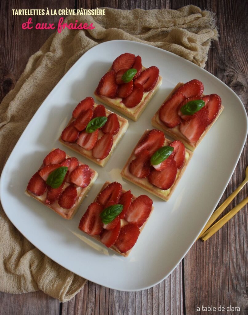 Tartelettes carrées à la crème pâtissière et fraises : une recette traditionnelle revisité.