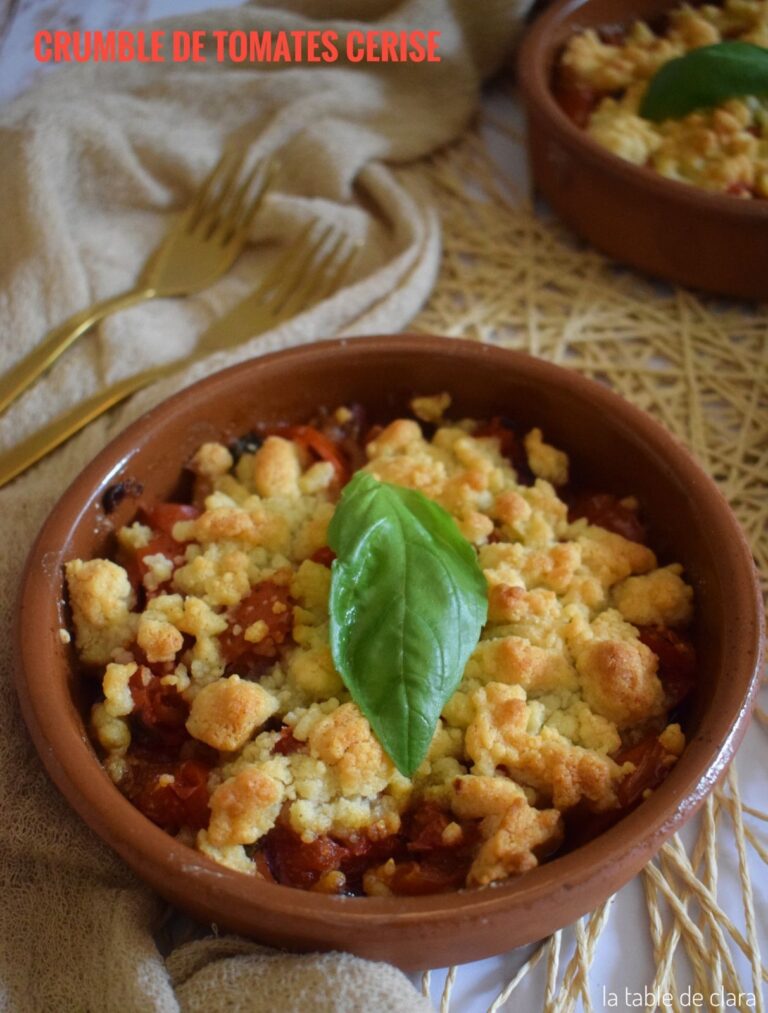 Crumble de tomates cerise au parmesan : une recette simple pour l’été en France.