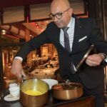 Gilles Pudlowski analyse la gastronomie française et ses évolutions contemporaines.