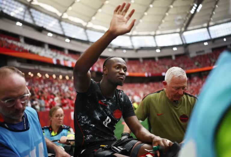 Blessure grave d’un joueur lors du match Canada – Qatar à la Coupe du monde : l’os craque.