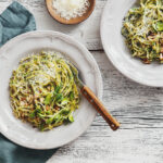 Recette de one pot pasta aux tomates et olives avec des linguines en Italie