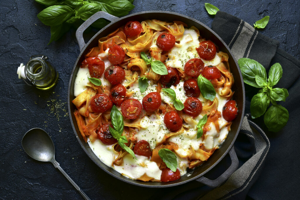 Recette de tagliatelles de concombre aux tomates cerises et myrtilles en France