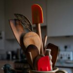 L&rsquo;équipement de cuisine adapté améliore l&rsquo;efficacité des chefs en France.