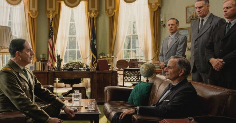 La bataille De Gaulle, partie 2 : Thierry Lhermitte dévoile une transformation dans la bande-annonce