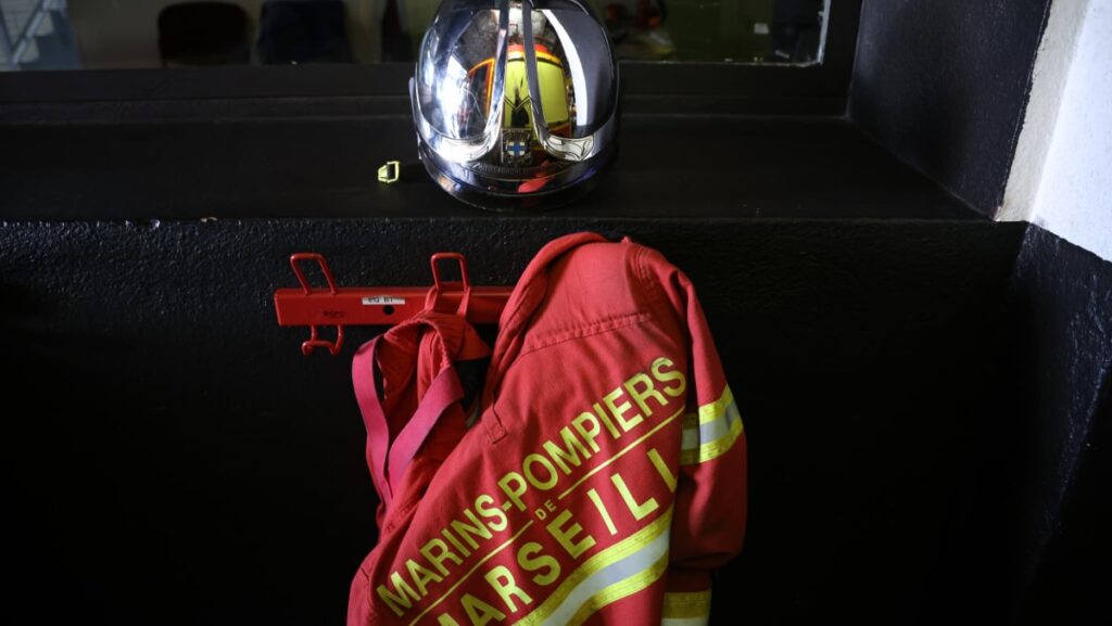 Effondrement à Noailles à Marseille : deux personnes intoxiquées par la poussière.