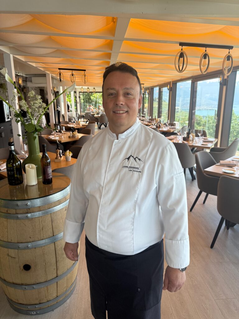 Gilles Pudlowski analyse les tendances culinaires en France et leur influence sur la gastronomie.