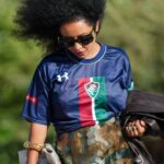 Le maillot de football évolue vers la mode : analyse des tendances actuelles.