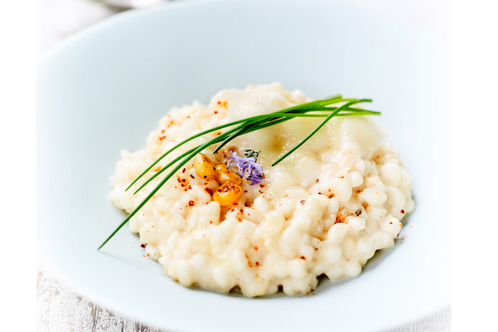 Maïsotto au fromage de brebis : une tendance culinaire émergente dans la gastronomie italienne