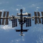 Réparations en cours à l&rsquo;ISS, les astronautes de la NASA mis à l&rsquo;abri temporairement.