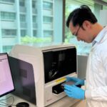 Détection rapide d’un biomarqueur clé de la santé intestinale grâce à un nanosenseur fluorescent au MIT