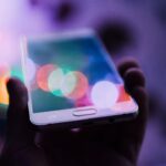 Smartphone et IA transforment le stockage des données en Europe et en Asie.