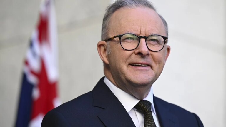 Immigration en Australie : le Premier ministre annonce une baisse face à la montée de l’extrême-droite.
