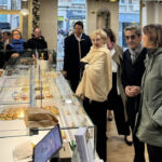 Le gouvernement français dévoile neuf mesures pour soutenir le commerce de proximité.