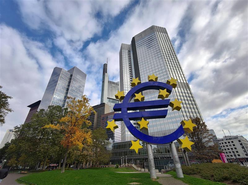 Risques environnementaux : la supervision bancaire en Europe face à de nouveaux défis.