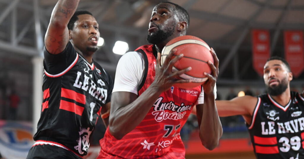 Le SCABB recrute un ancien joueur pour renforcer son aile en vue de la saison.