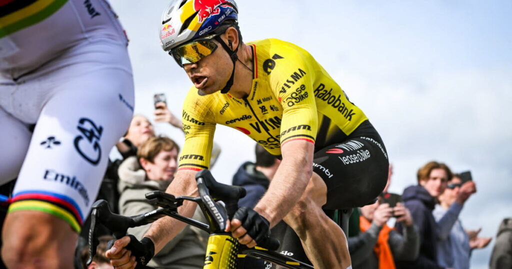 Wout Van Aert remporte la 5e étape du Tour Auvergne-Rhône-Alpes.