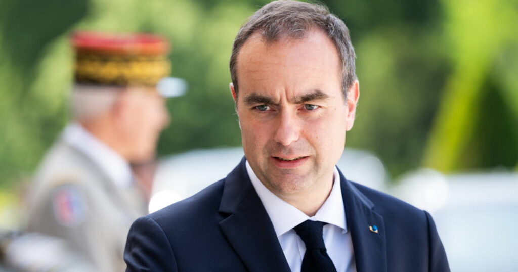 La France annonce un investissement supplémentaire de 655 millions d’euros en intelligence artificielle.