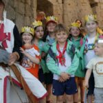 Promotion de petits écuyers au château d&rsquo;Andlau, reconnue par l&rsquo;institution équestre locale.