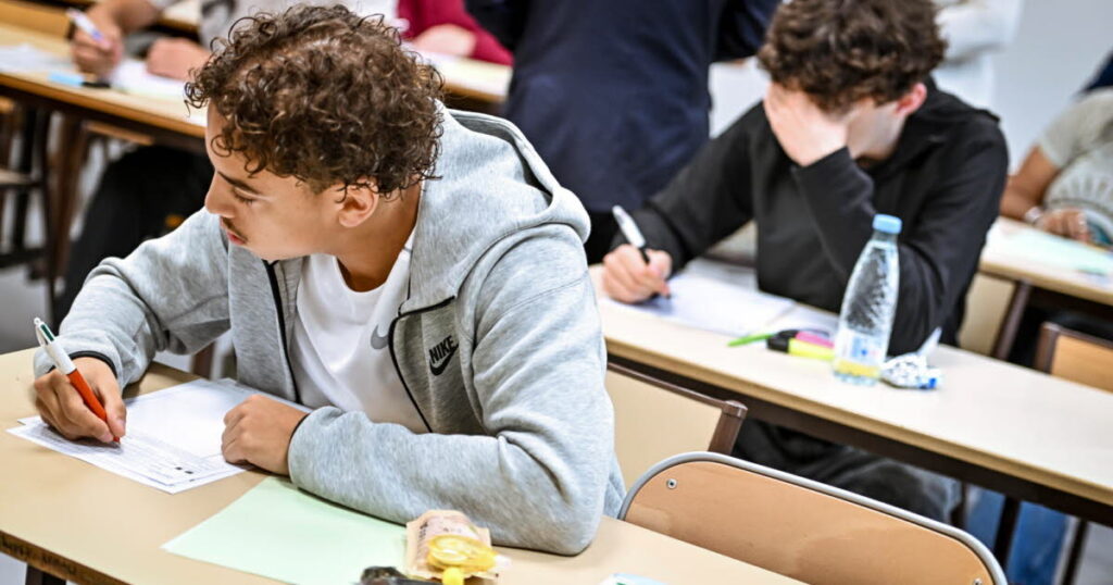 Les oraux du bac reportés localement en raison de la vague de chaleur dans plusieurs régions.