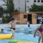 Triathlon scolaire : des élèves de France engagés pour la promotion du sport et de la santé.
