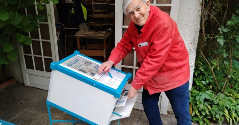 Lyon : Le Progrès face à un modèle de distributeur de journaux jugé peu rentable par les ventes.