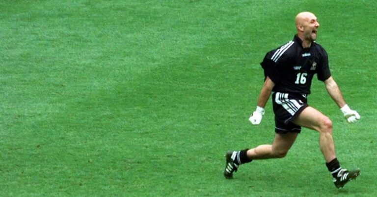 Lizarazu évoque la pression des Bleus lors d’un match décisif en France