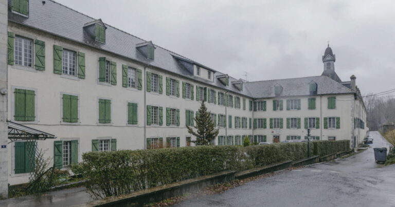 Affaire Bétharram : une ONG révèle jusqu’à 1 500 élèves potentiellement victimes dans les Pyrénées-Atlantiques.