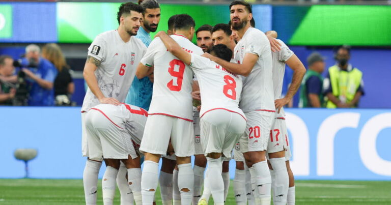 Les États-Unis assouplissent les restrictions pour l’équipe iranienne à la Coupe du monde 2026.