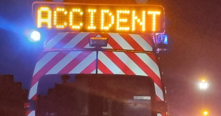 Métropole de Lyon : un piéton de 13 ans grièvement blessé après avoir été percuté par une camionnette.
