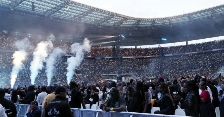 Concerts au Stade de France : Aya Nakamura, Bruno Mars et Jul en 2026, une programmation dense.