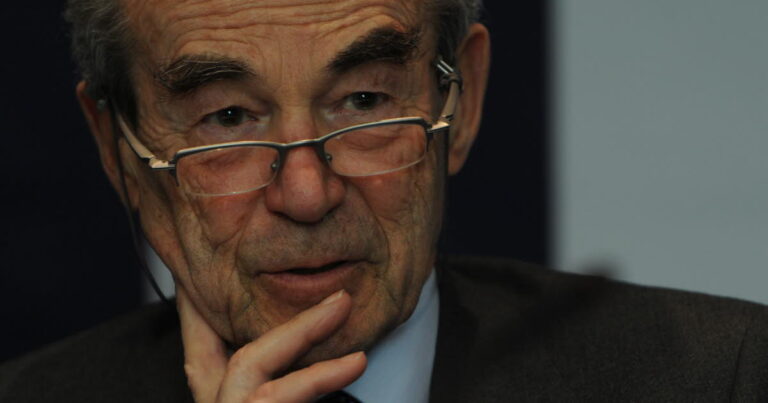 Inauguration du parc Robert Badinter au Wacken à Strasbourg en septembre 2023.