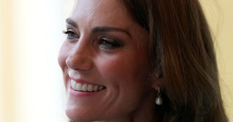 La princesse Kate atteint trois sommets en 24 heures pour soutenir une association caritative.