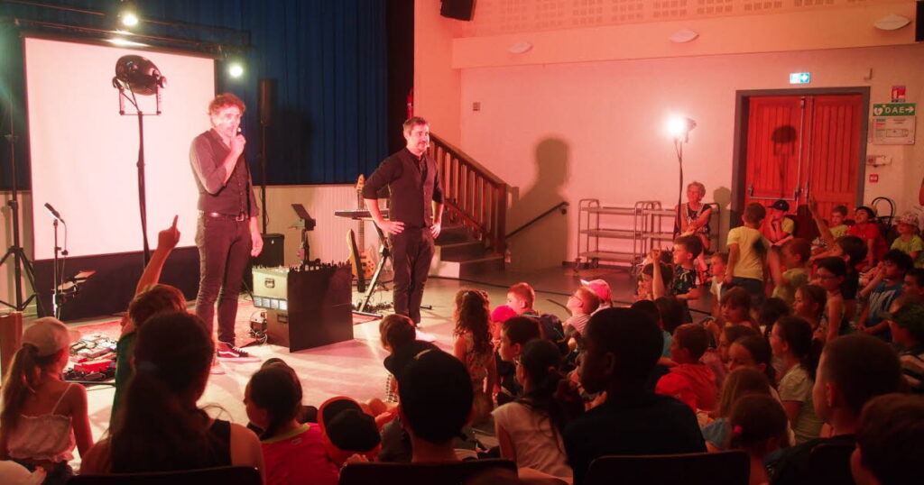 Les enfants de Rothau participent au festival Jazz’n Bruche avec des activités musicales.