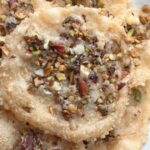 Recette de chips de parmesan aux amandes et noisettes pour un apéritif savoureux et léger