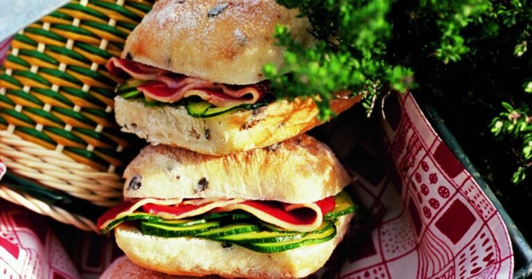 Recette de ciabatta aux courgettes et magrets de canard séchés pour une cuisine italienne raffinée