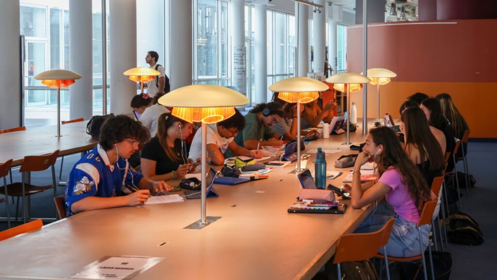 La Mairie de Vitrolles met en place « Get bac » pour accompagner les lycéens de première et terminale.