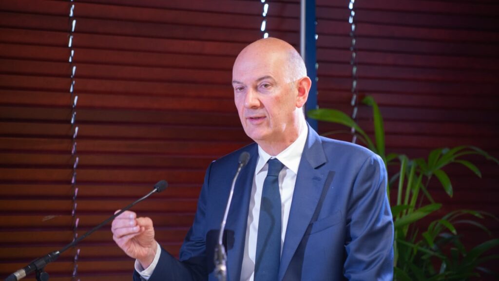 Le Livret A connaîtra une augmentation de son taux selon Roland Lescure.