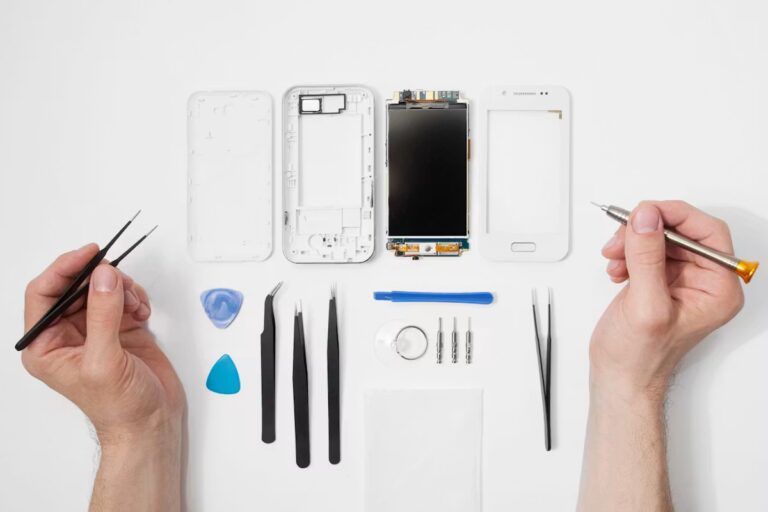 Trois conseils pratiques pour réparer son smartphone sans recours à un professionnel
