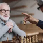 Une étude révèle que le cerveau peut continuer à s’améliorer jusqu’à 90 ans.