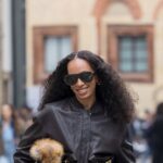 Les looks de Solange, icône de mode américaine, marquent les tendances actuelles.