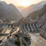 La Chine construit un barrage sous une montagne tibétaine avec quatre tunnels de 20 km.