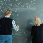 La spécialité maths toujours privilégiée, écartant les filles dans l&rsquo;éducation.