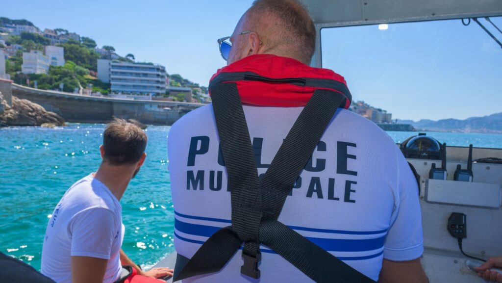 Sécurité en mer à Marseille : la brigade maritime lutte contre les incivilités littorales