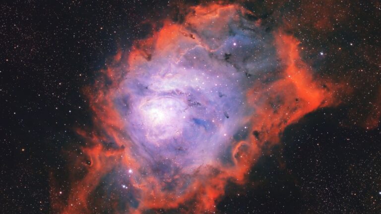 Un astrophotographe capture la nébuleuse Lagoon à 5 200 années-lumière de la Terre.
