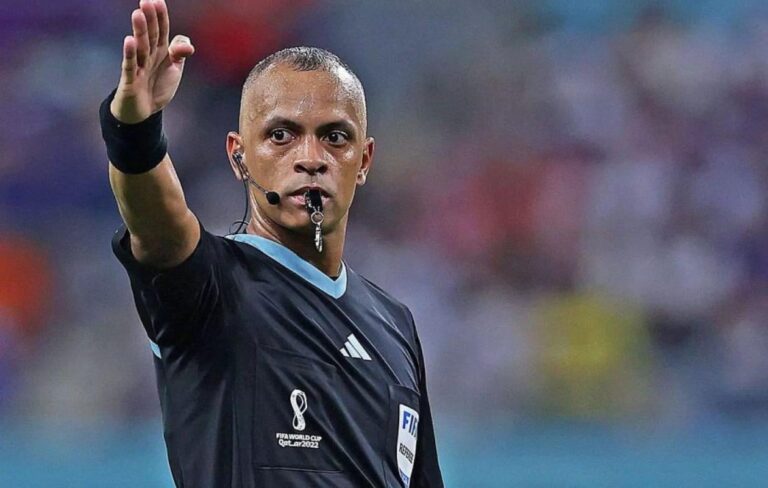 Mondial 2026 : L’arbitre brésilien Wilton Sampaio officiant lors du Sénégal-Norvège.