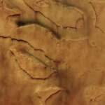 Mars Express observe plus de 30 tourbillons géants actifs simultanément sur Mars.